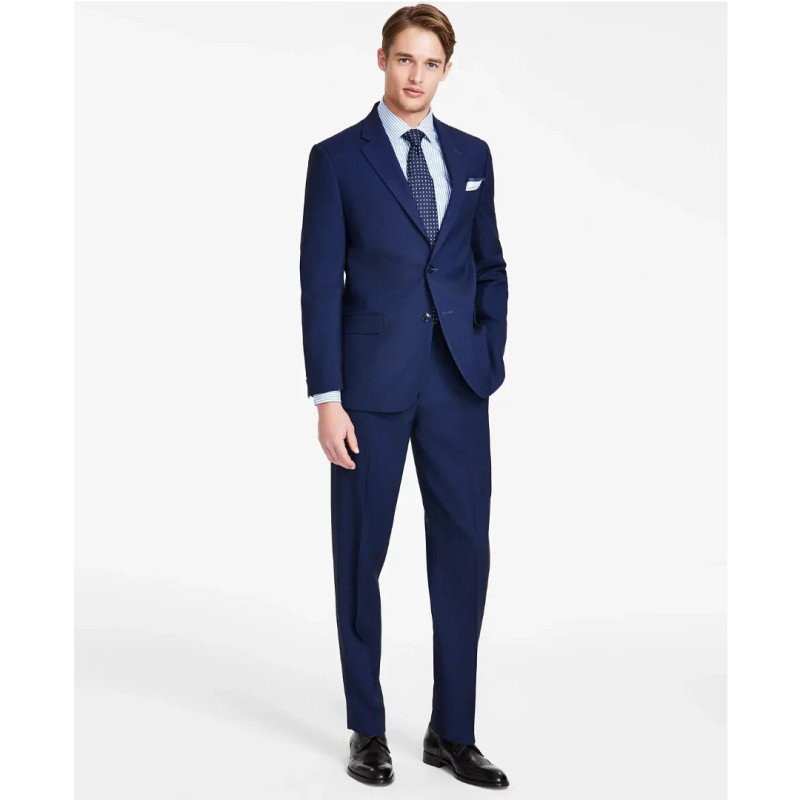 Macy's is selling a 'nice-fitting' $395 suit for just $98, and shoppers call it 'high quality'