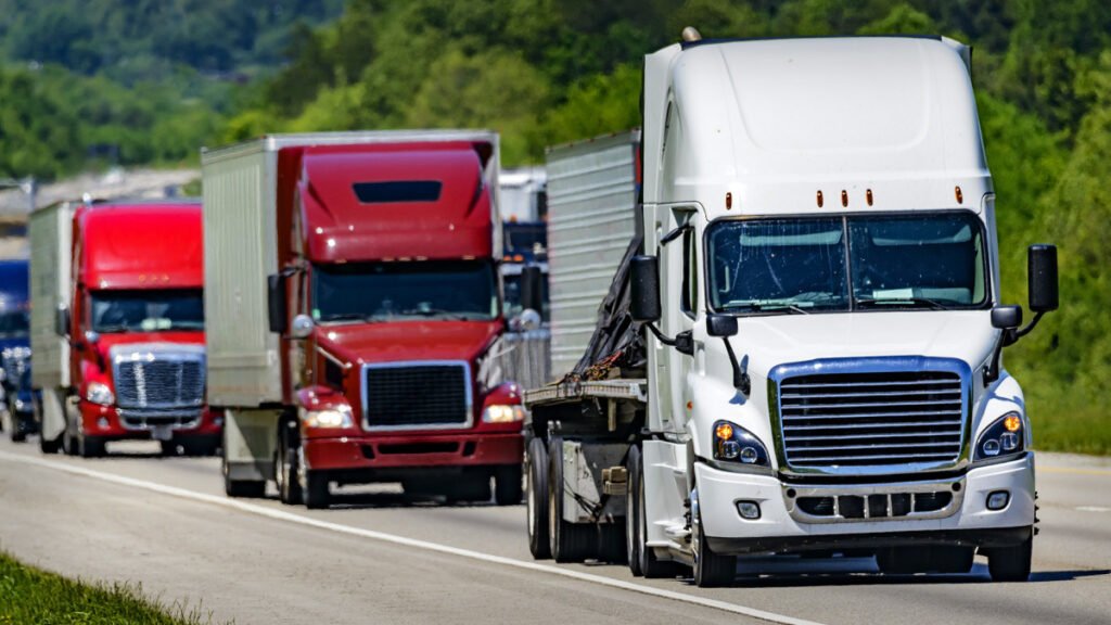 Huge trucking company closes permanently, no bankruptcy filed yet