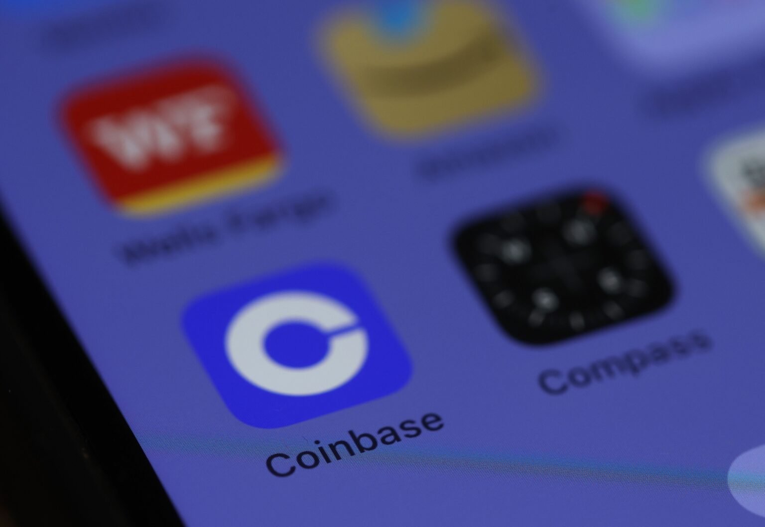 Coinbase (COIN) Revenue, Trading Outlook Hit by Tariff Tensions: Oppenheimer