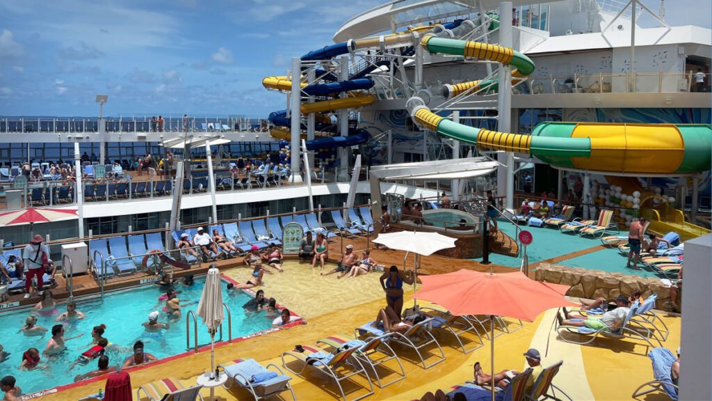 Royal Caribbean, Norwegian cruisers demand crackdown on key rule