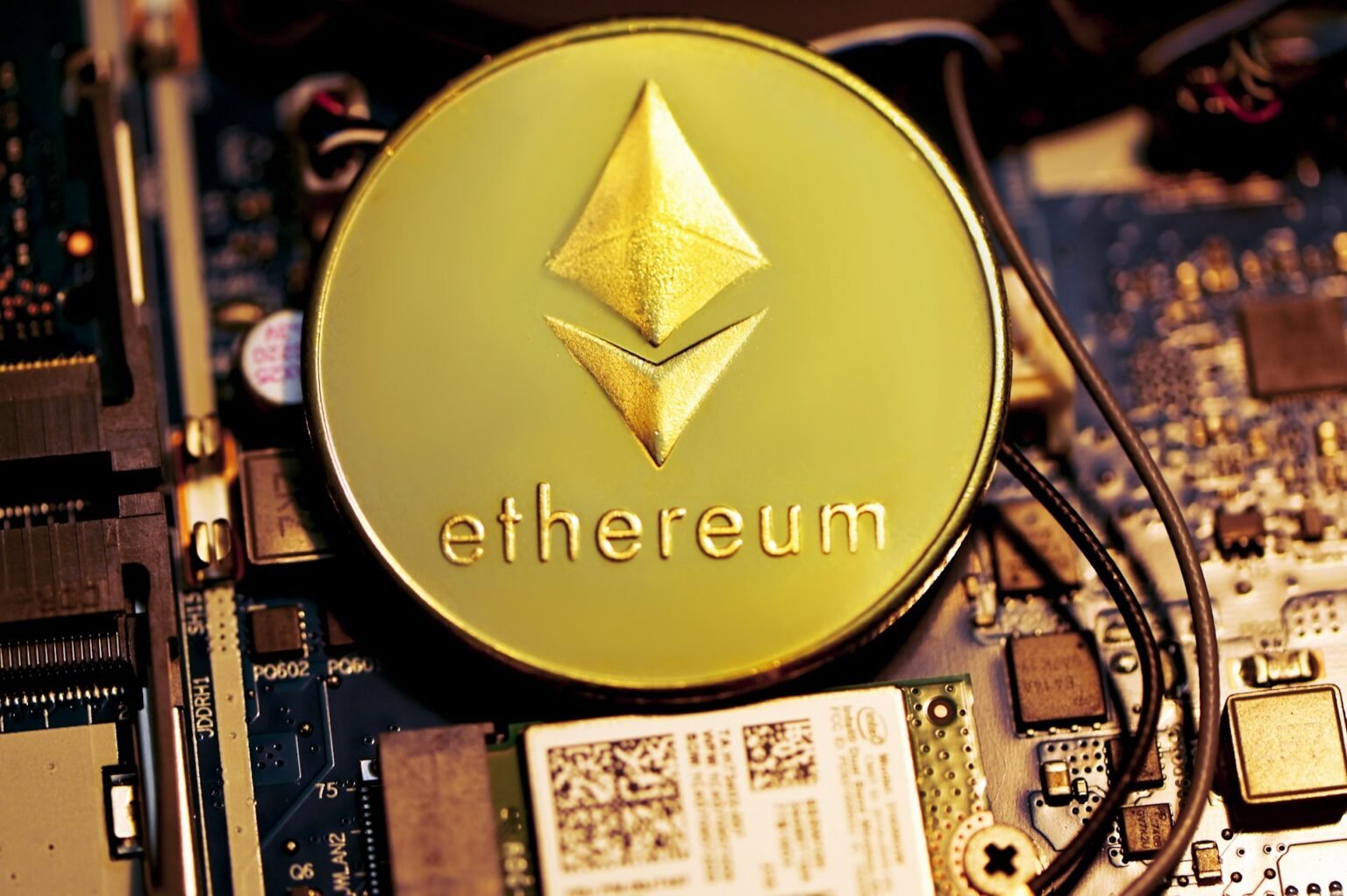 Ethereum Eyes 15% Move Amid $2,680 Retest – Breakout Next?